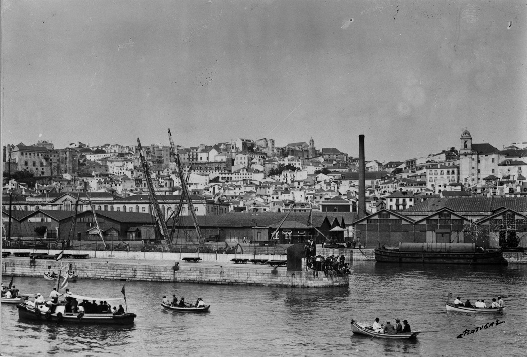 How did Fado emerge in Porto? Lisbon, 19th century